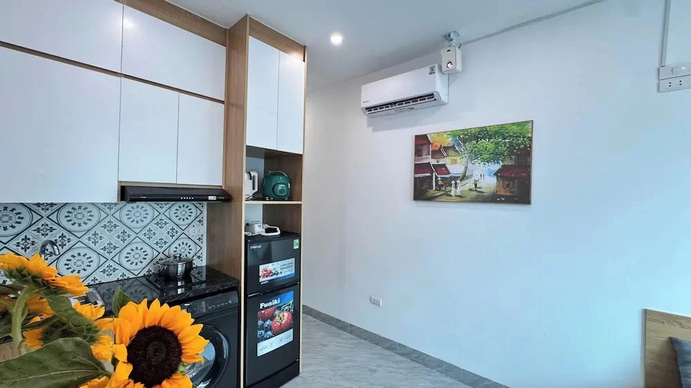 Aira Kim Ma Apartment