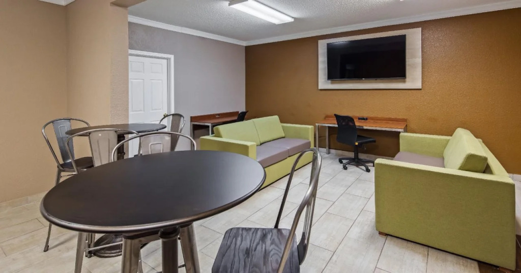 SureStay Hotel by Best Western Helen Downtown