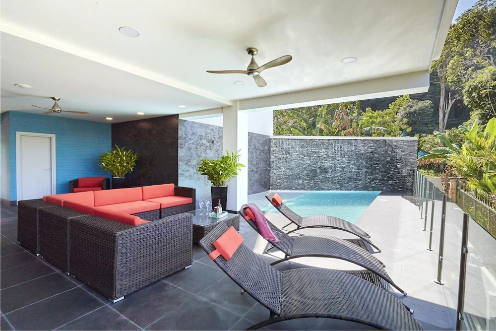 Sunset Blvd 9A - 3 Br Condo