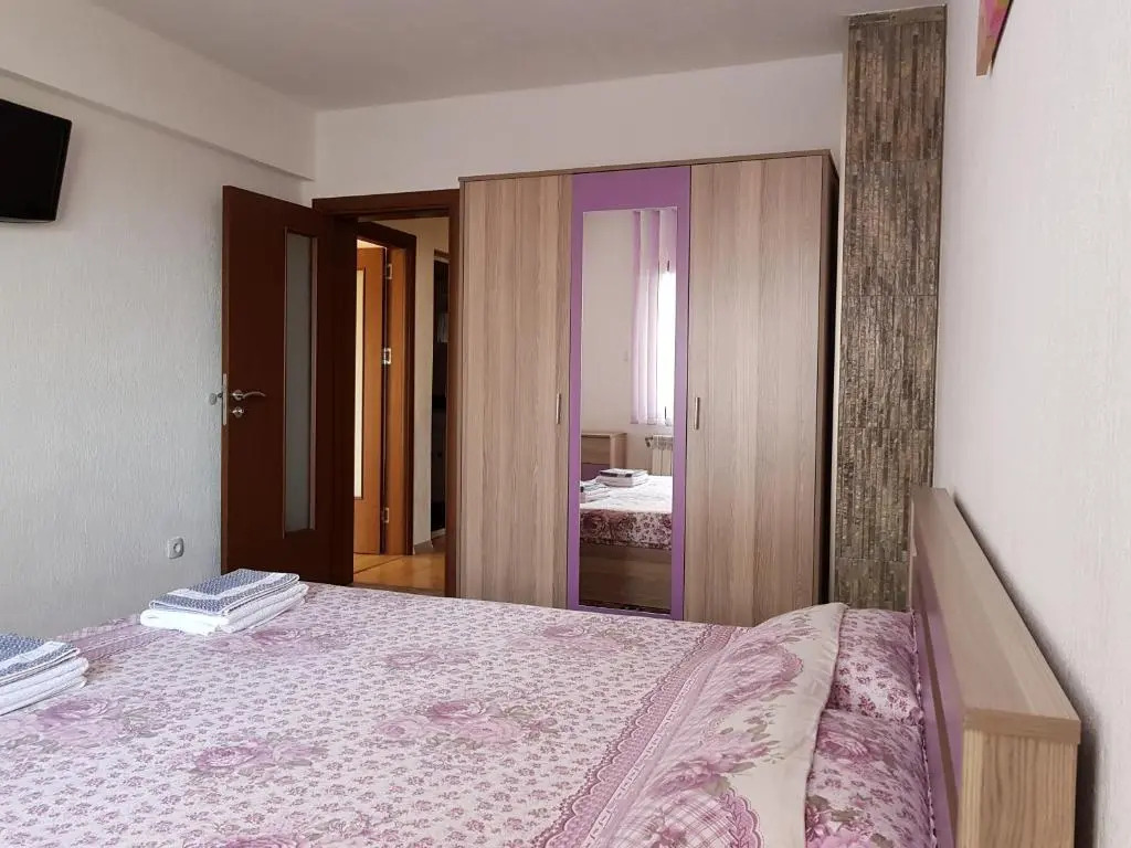 Д и В 1 - D & V 1 Apartment