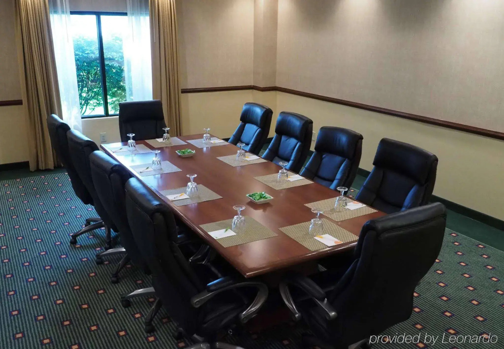 Courtyard by Marriott Columbus West Hilliard