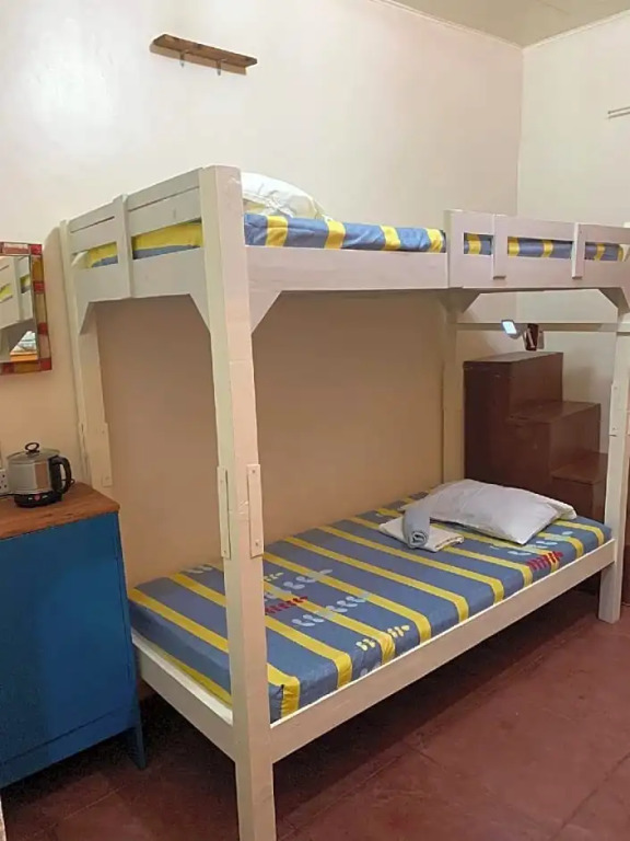 Jiji's Hostel