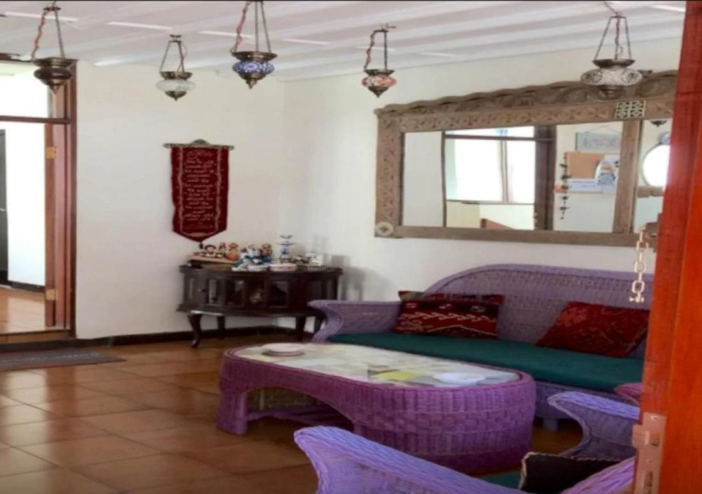 Take Me Home Family Guest House Dago