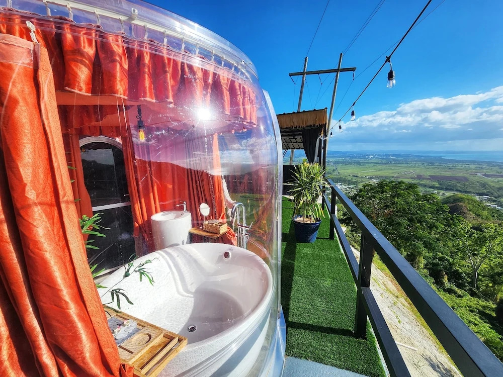 BOHO by THE VIEW LUXE HOTEL