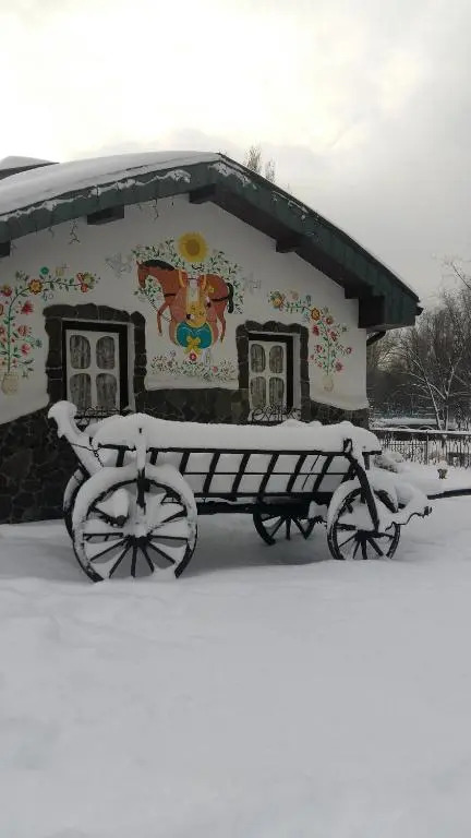 Charivna Taistra