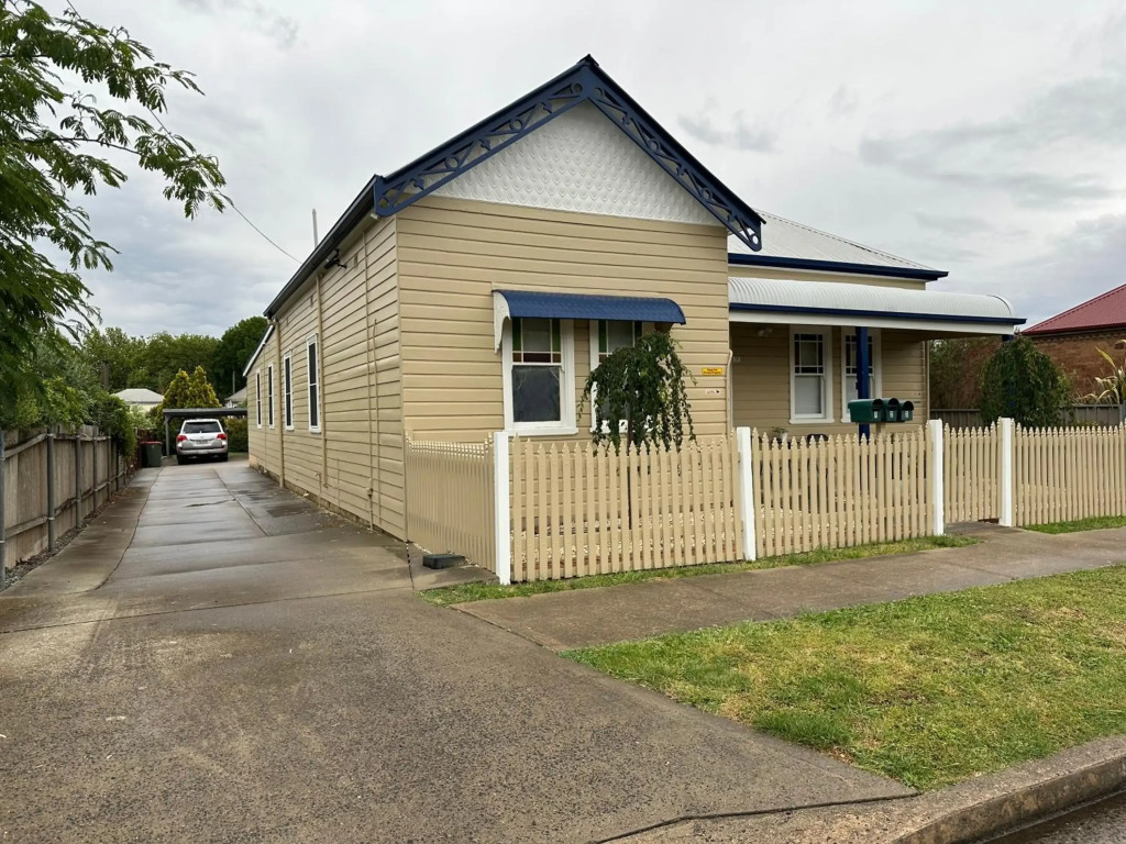 Paddington Villa 1 - Close To Town