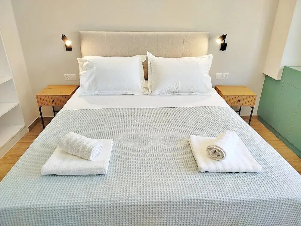 Tsak0ne Apt Near Monastiraki Sights Shops