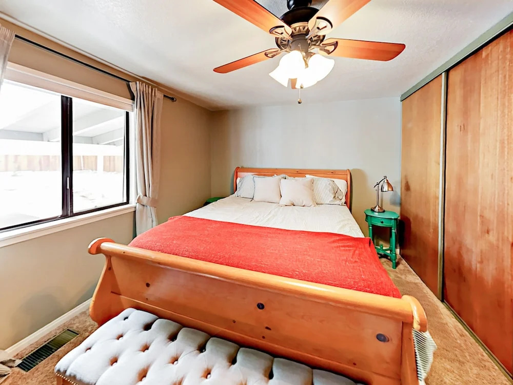 188 S Eureka Dr Home 3 Bedrooms 2 Bathrooms Home