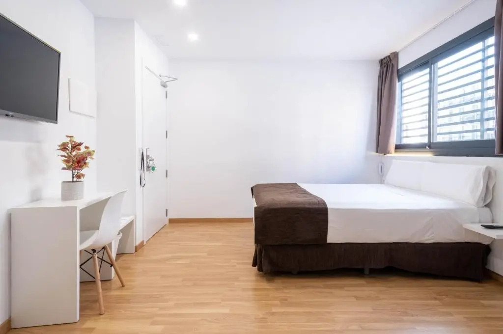 Hotel BESTPRICE Girona