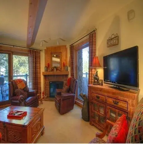 Double Eagle by Pinnacle Lodging