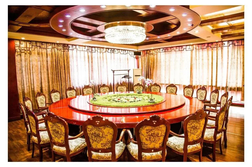 Qiyun Hotel