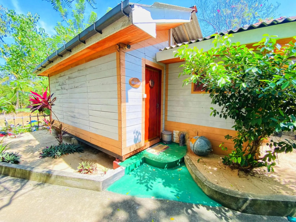 Little Pumpkin Cabanas & seafood restaurant