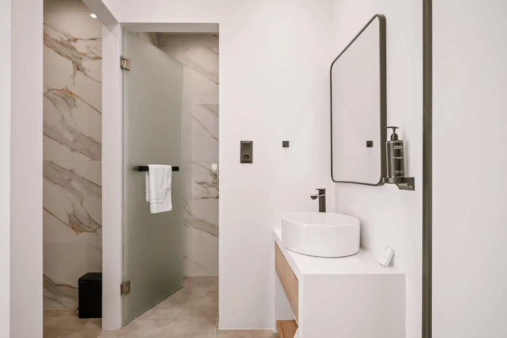 Plānis Str Urban Suites by Semavί