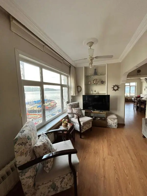 Fully Furnished Flat With Sea View in Canakkale