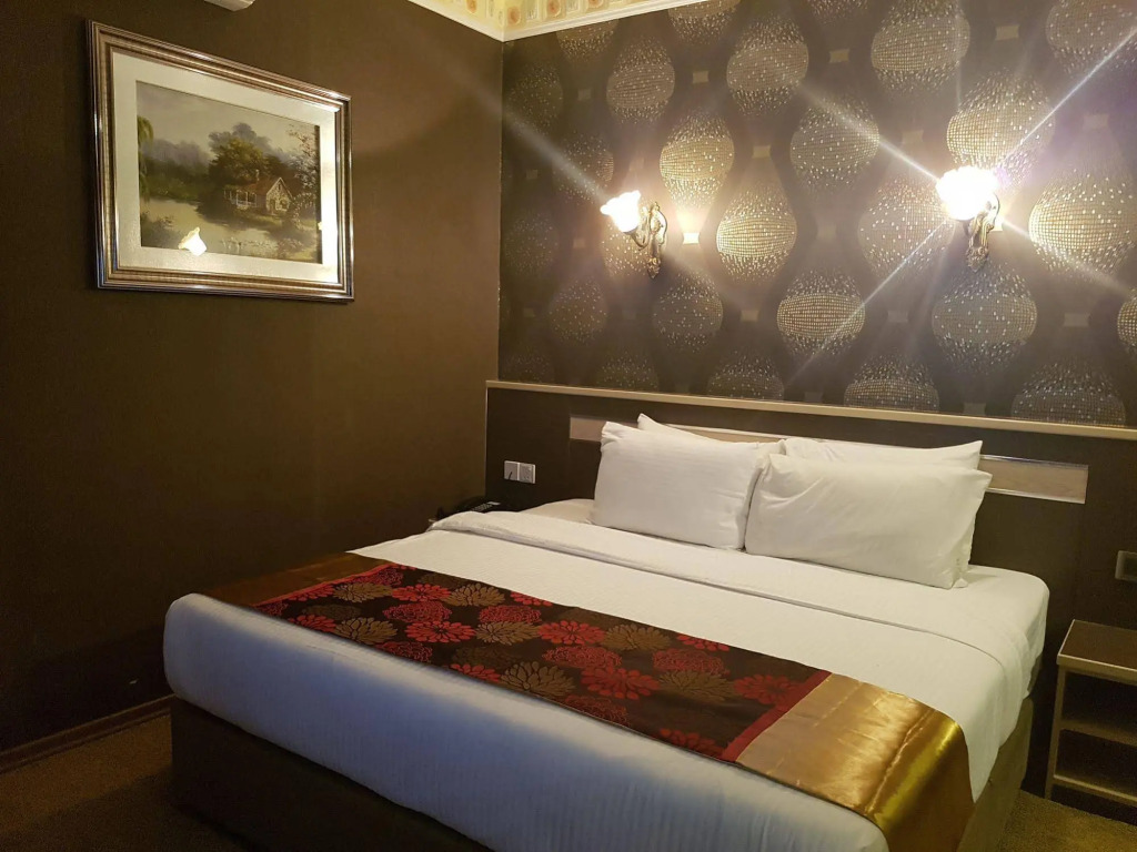 De Kpmj Boutique Hotel