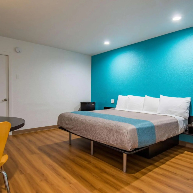 Motel 6-San Bernardino, CA - Downtown