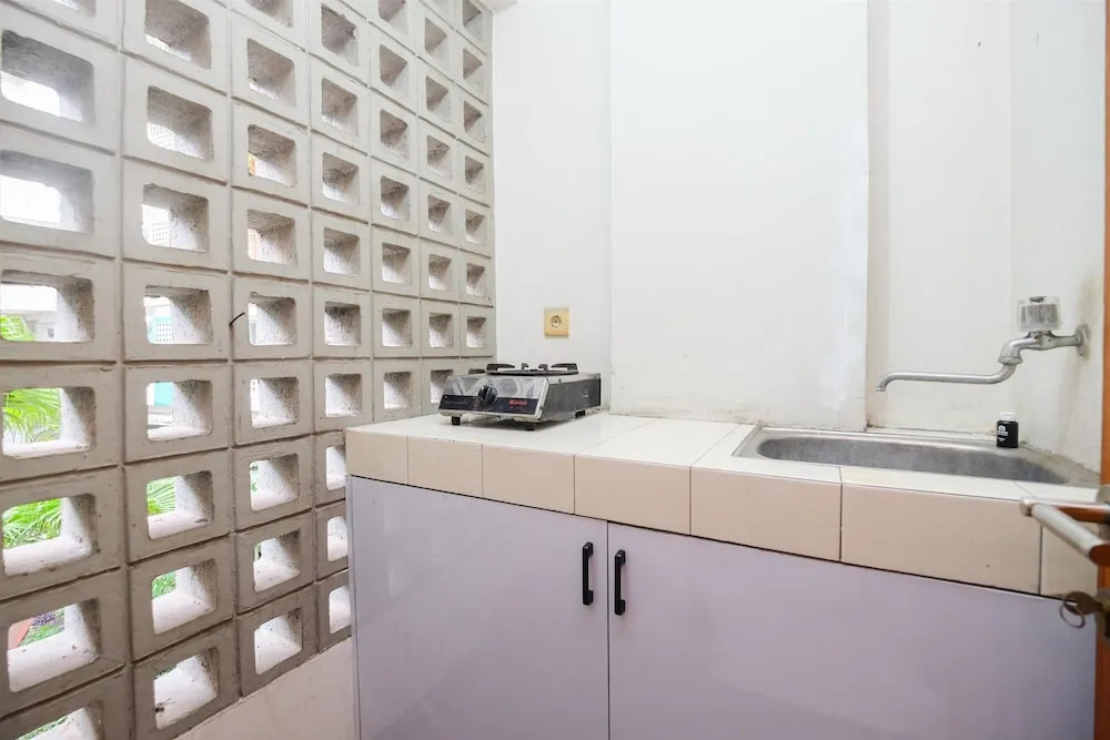 Best Strategic Studio At Margonda Residence 1 Apartment