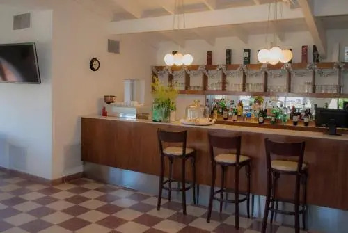 Hotel Tejas Rojas