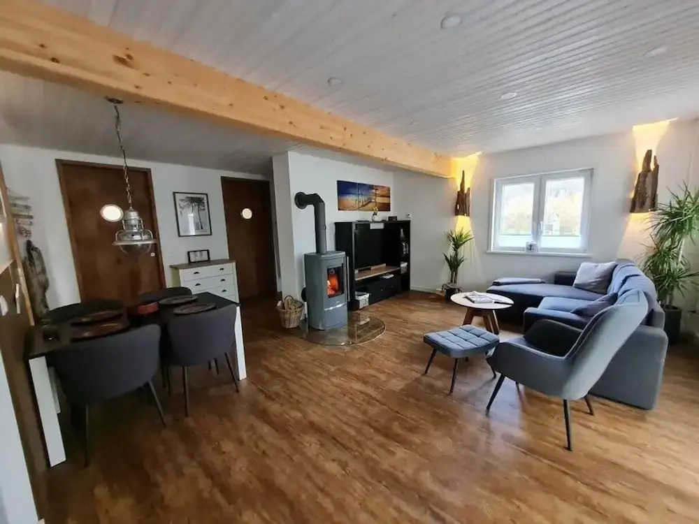 Holiday Home Apartment - East