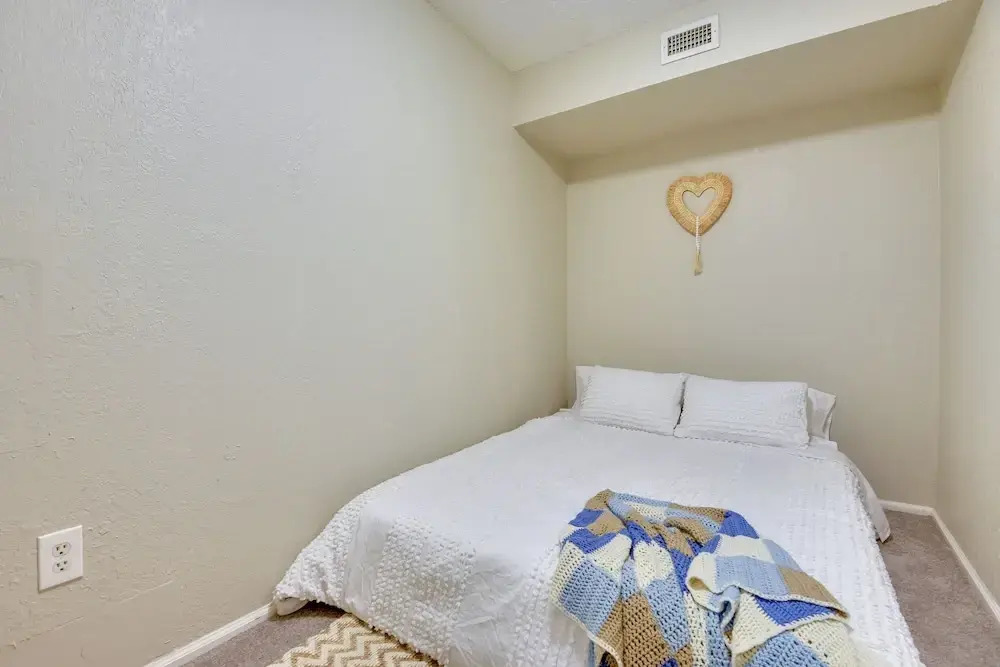 Walk to Marina: Home w/ Pool in Palmetto