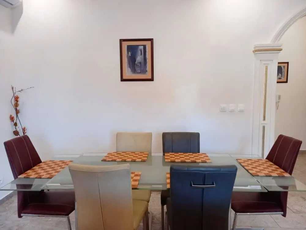 Lovely 2-bed Apartment in Kribi-douala