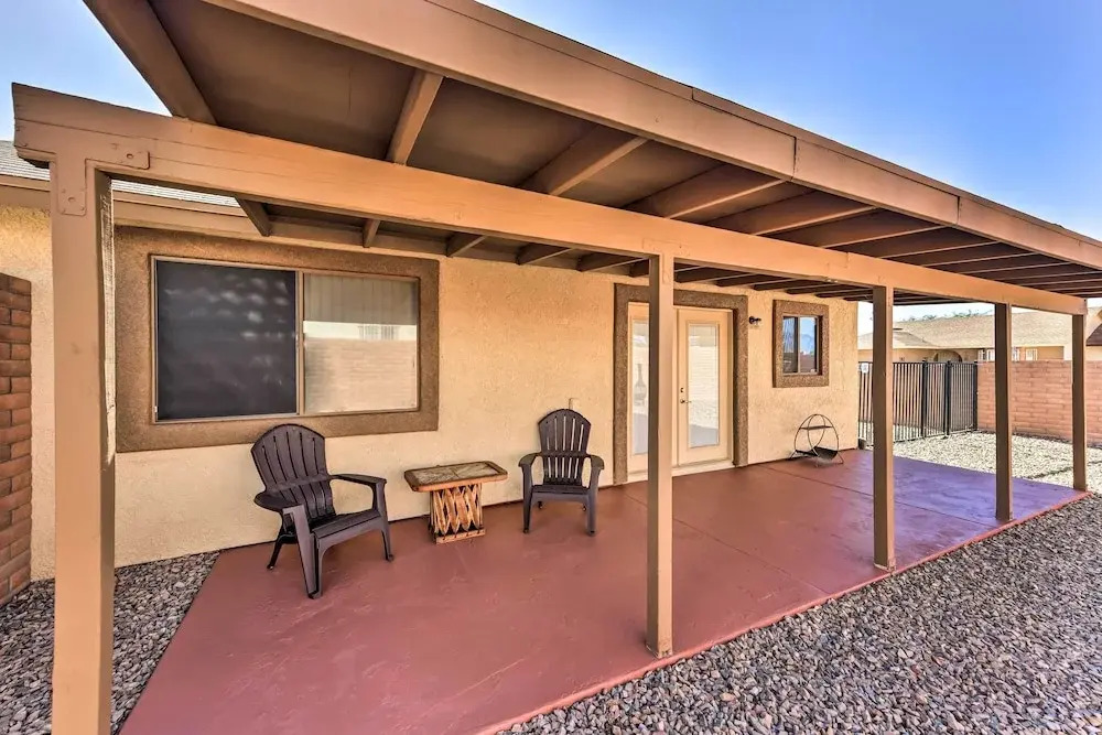 Fenced Yard & Grill! Tucson Family Escape