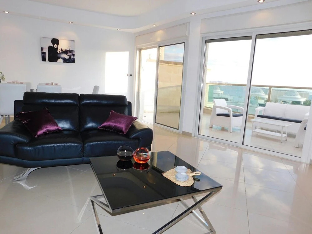 Top Residence in Eilat Terrace with Hot Tub