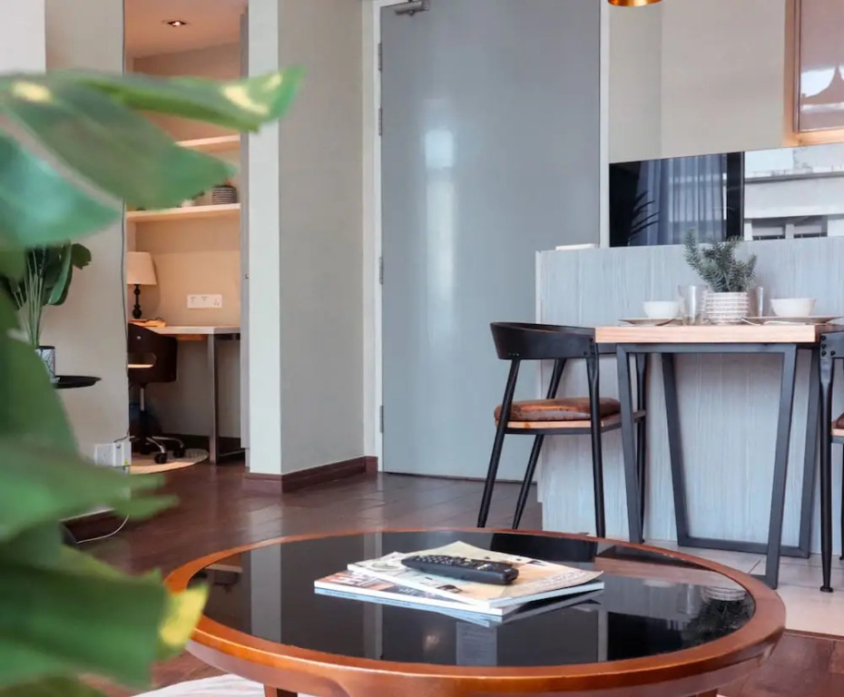 Homesuite Home at Riverson Soho