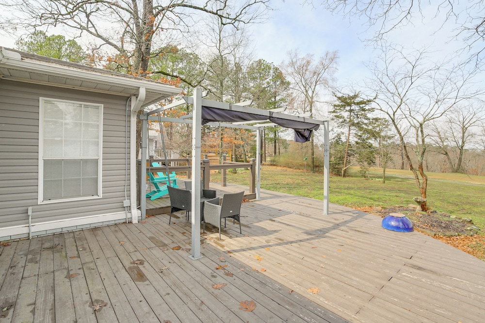 Mountain-view Ozarks Home Near Eureka Springs