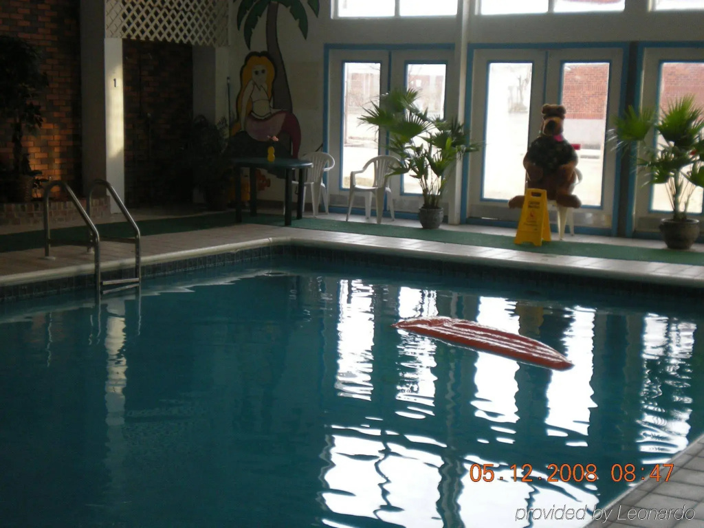 Baldwin Inn & Suites, SureStay Collection by Best Western