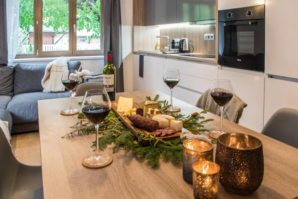 IPE - Modern apartment with spa and fitness room