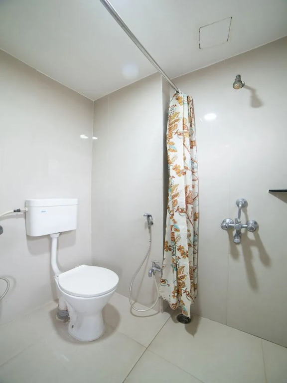 Oyo 45408 Hotel Ambassador