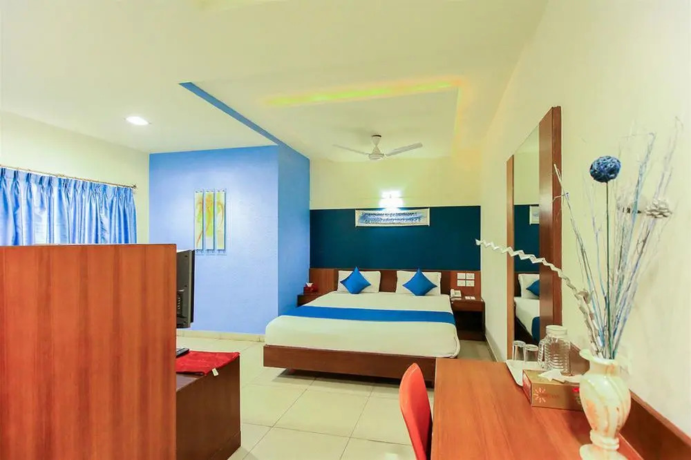 Treebo Trip Cynosure Suites