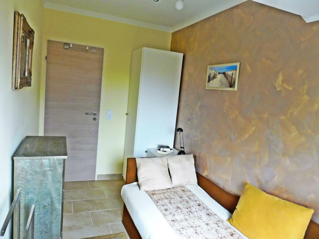 4-Zimmer-Ferienwohnung Deichwiese in Westerland / 3 Schlafzimmer / Garten / 2 - 5 Pers