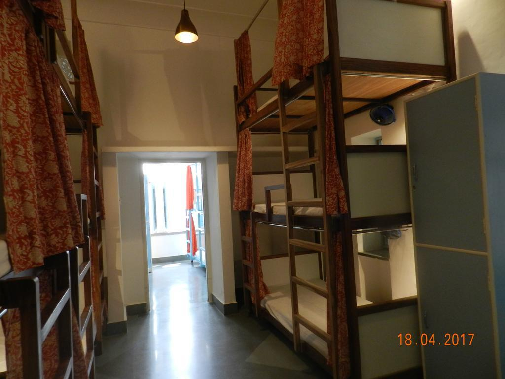 Jaipur Jantar Hostel