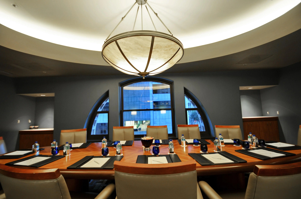 Magnolia Hotel Downtown Dallas