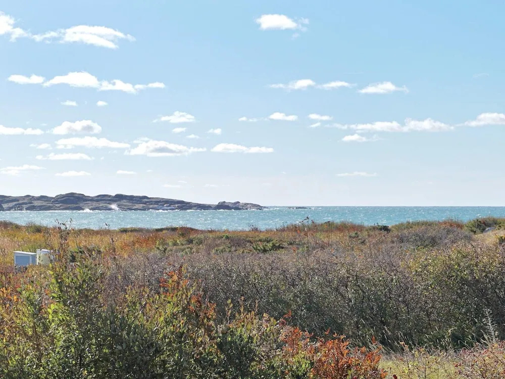 2 person holiday home in Öckerö-By Traum