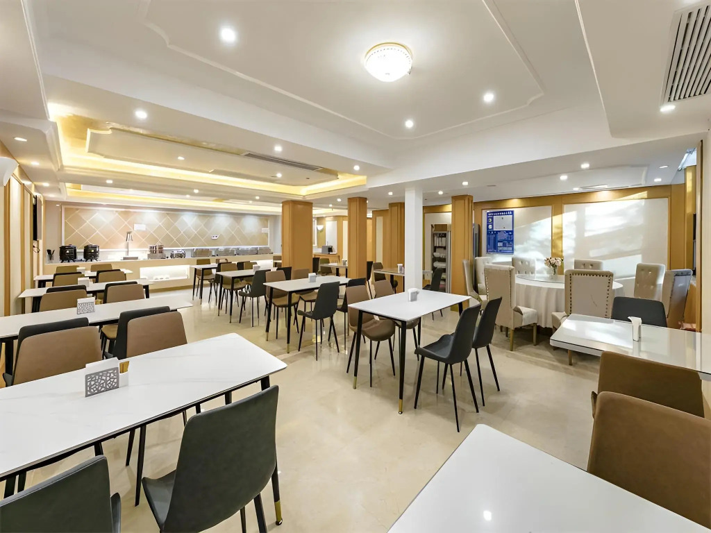 Vienna International Hotel (Fuzhou Wusi Road Store)