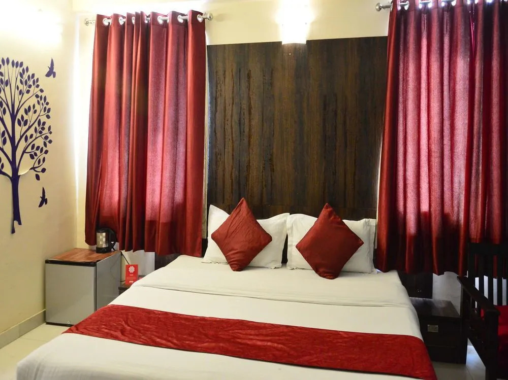 Oyo 3457 Hotel Sky Heights
