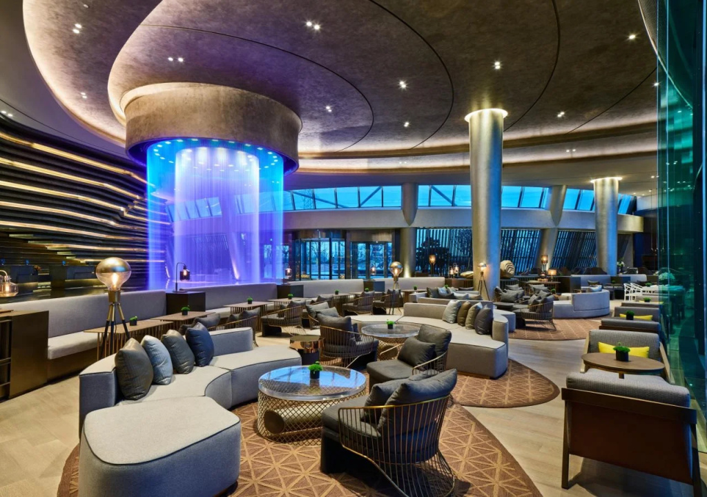 InterContinental Shanghai Wonderland by IHG