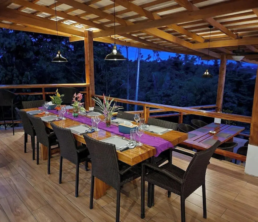 Tablas Seaview Homestay