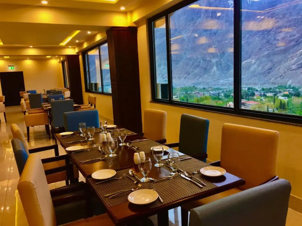 Avari Xpress Gilgit