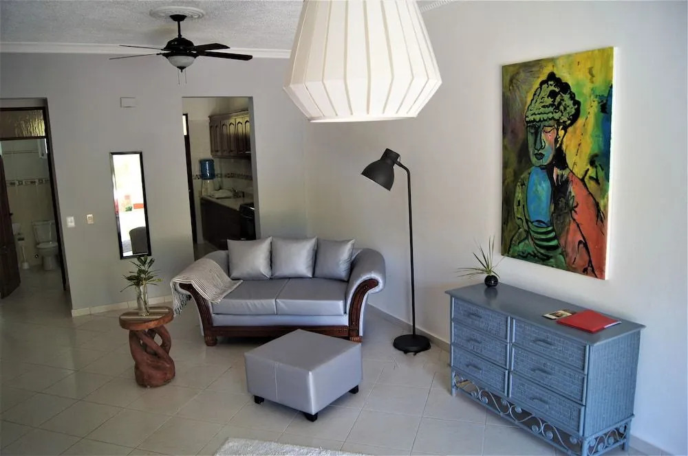 Casa Estrellas Mirabal