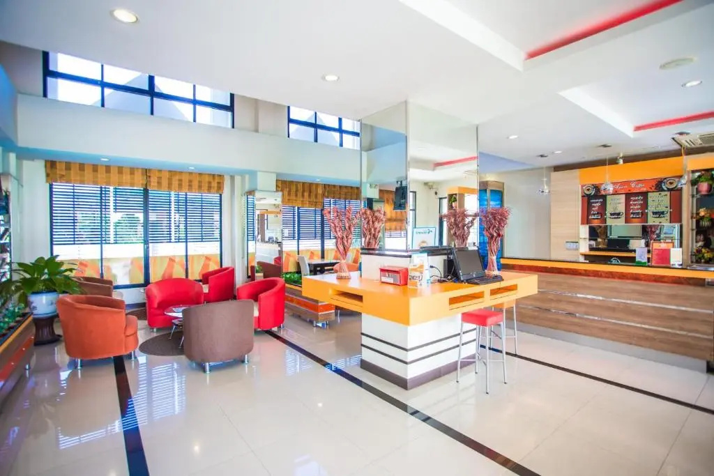 Ayara Grand Palace Hotel