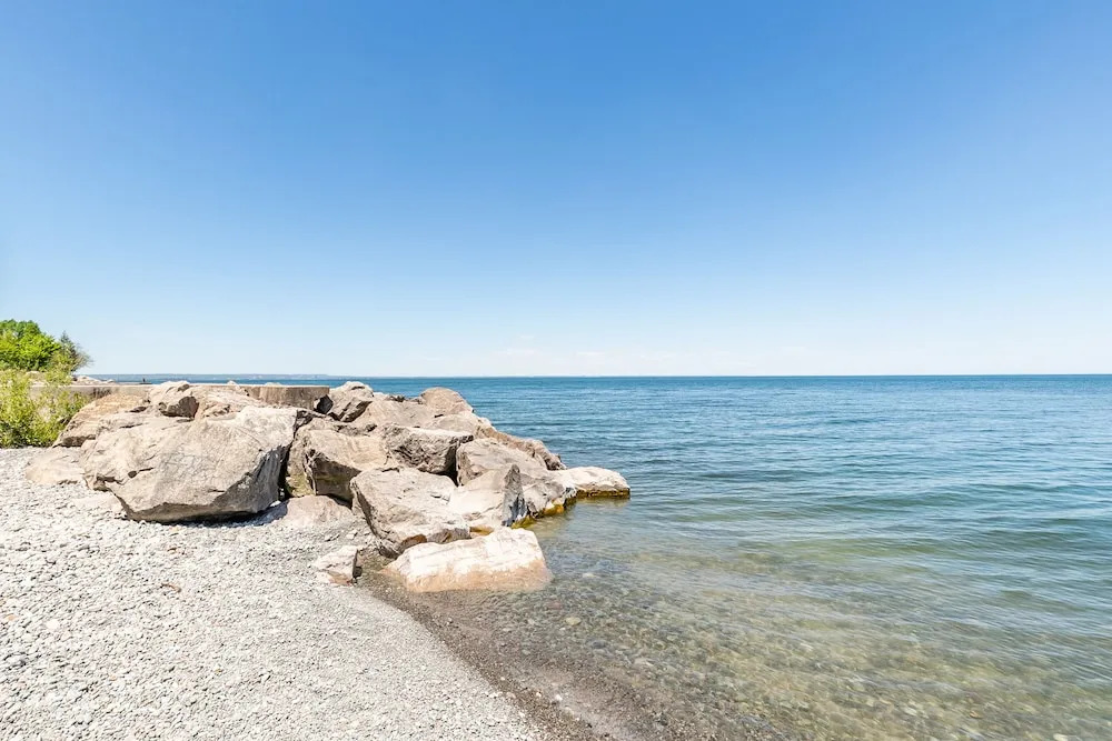 GLOBALSTAY. Waterfront 5BR Townhouse. Private HOT TUB, Gym, Sauna