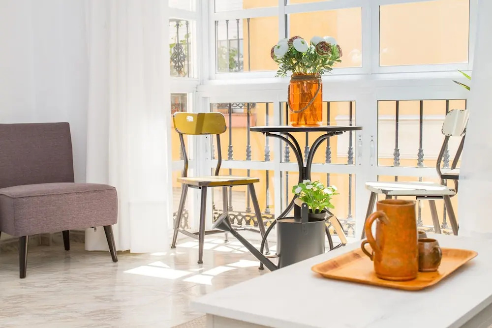 Spacious and Bright Apartment by La Recepción