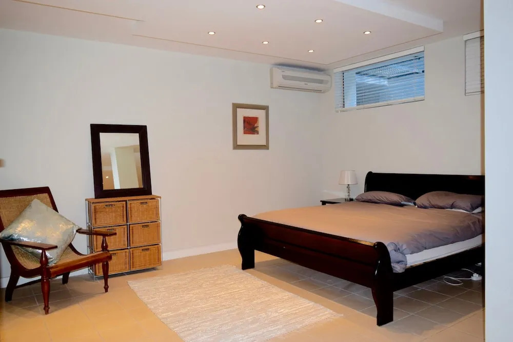 1 Bedroom Apartment in Fresnaye