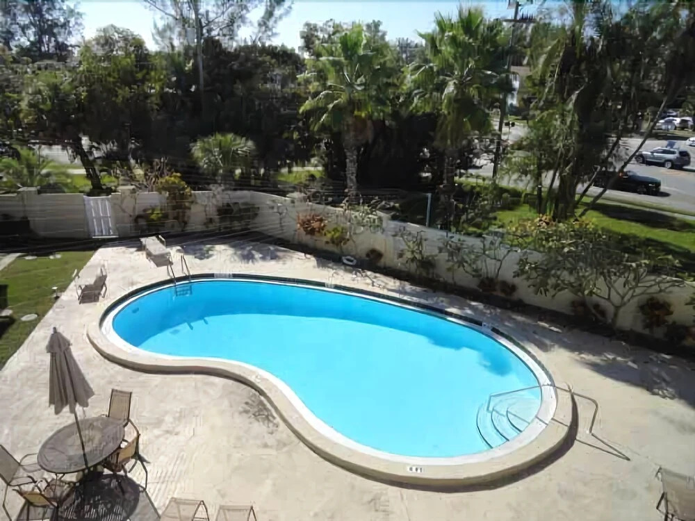 Beach Townhouses 104