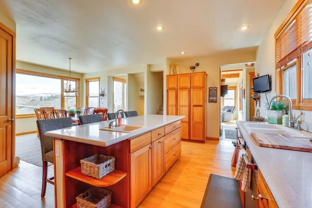 Private Hot Tub: Scenic Granby Vacation Rental!