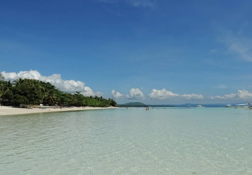 Dumaluan Beach Resort